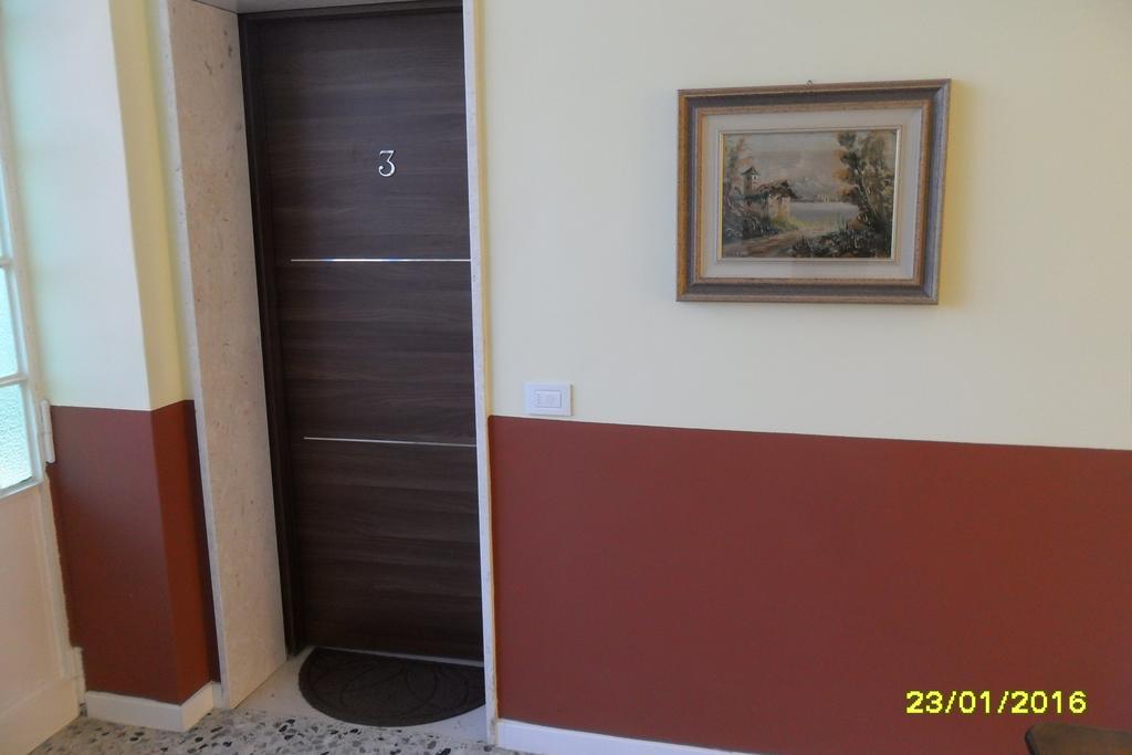 Location Lory Hotel Busto Arsizio Bagian luar foto