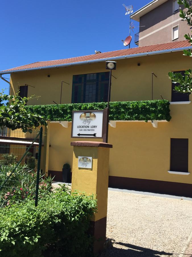 Location Lory Hotel Busto Arsizio Bagian luar foto